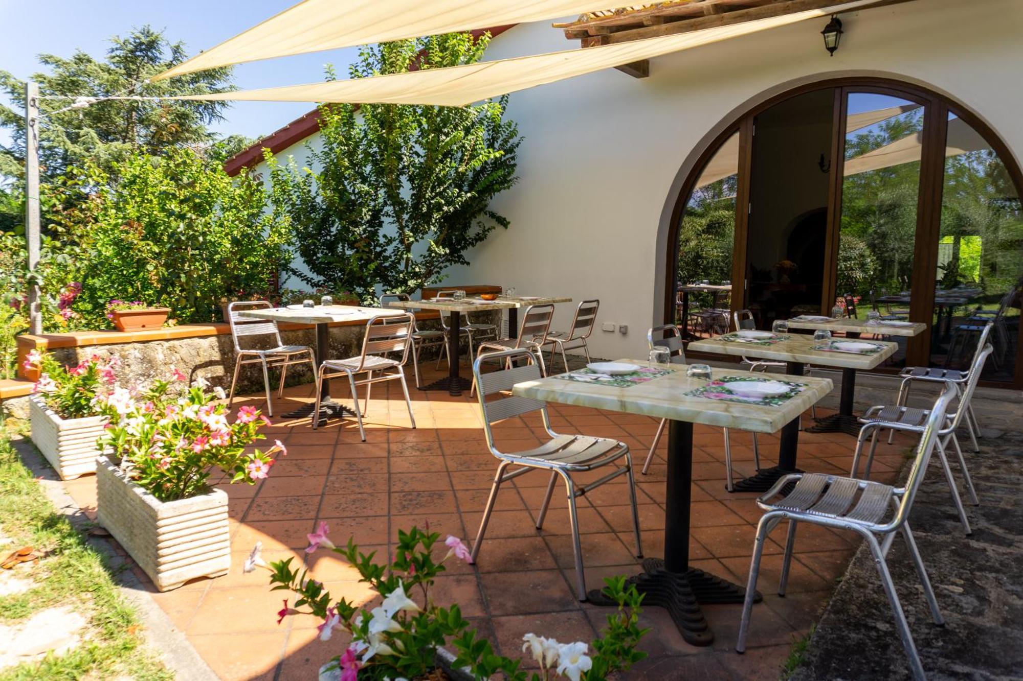 Villa Nerone B&B Lorenzana Kültér fotó