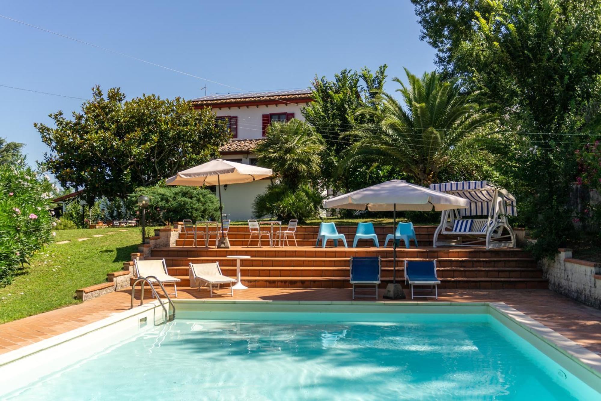 Villa Nerone B&B Lorenzana Kültér fotó