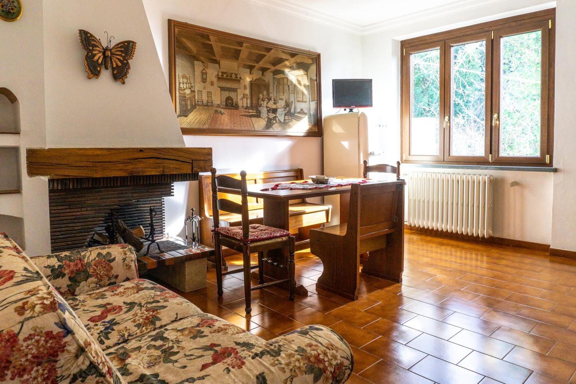 Villa Nerone B&B Lorenzana Kültér fotó