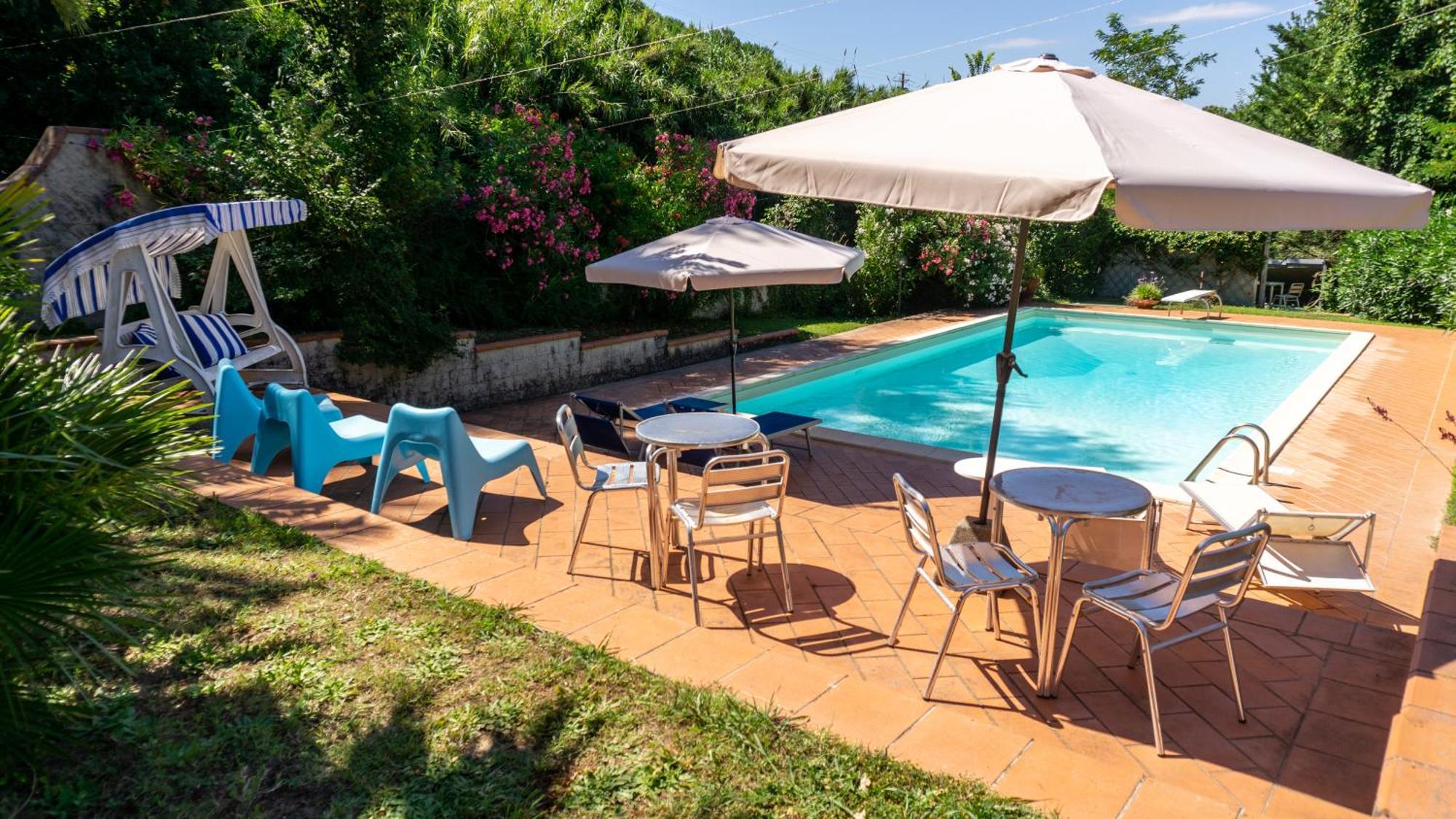 Villa Nerone B&B Lorenzana Kültér fotó